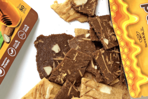 Cemilan Snack Almond dan Madu Asli Terbaru