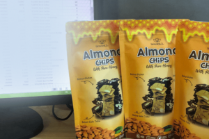 Snack Praktis dan Ringan Dibawa Kemana-mana