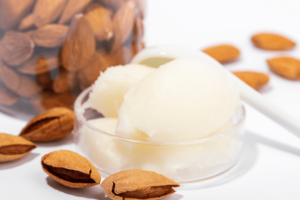Keajaiban Almond Untuk Kecantikan Alami