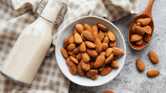 Bolehkan Ibu Hamil Makan Kacang Almond?